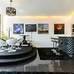Private Studio Avenue Des Champs Elysees