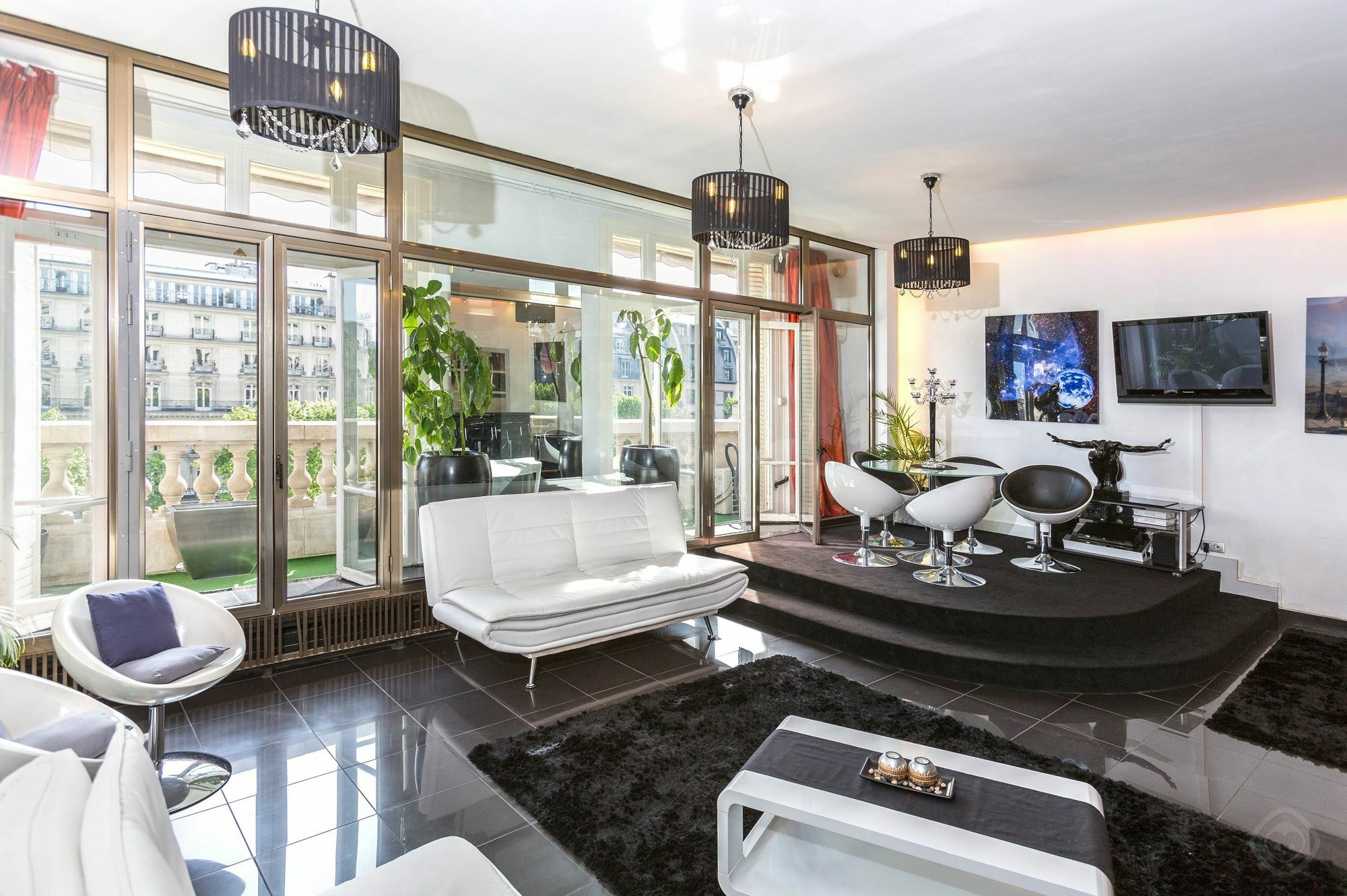 Private Avenue Des Champs Elysees Apartment *